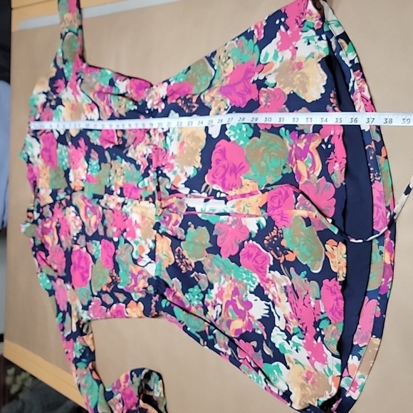 Dalia Size 12 Navy Blue with Multi-Color Floral Pattern Long Sleeve High Low Hem - Picture 10 of 14